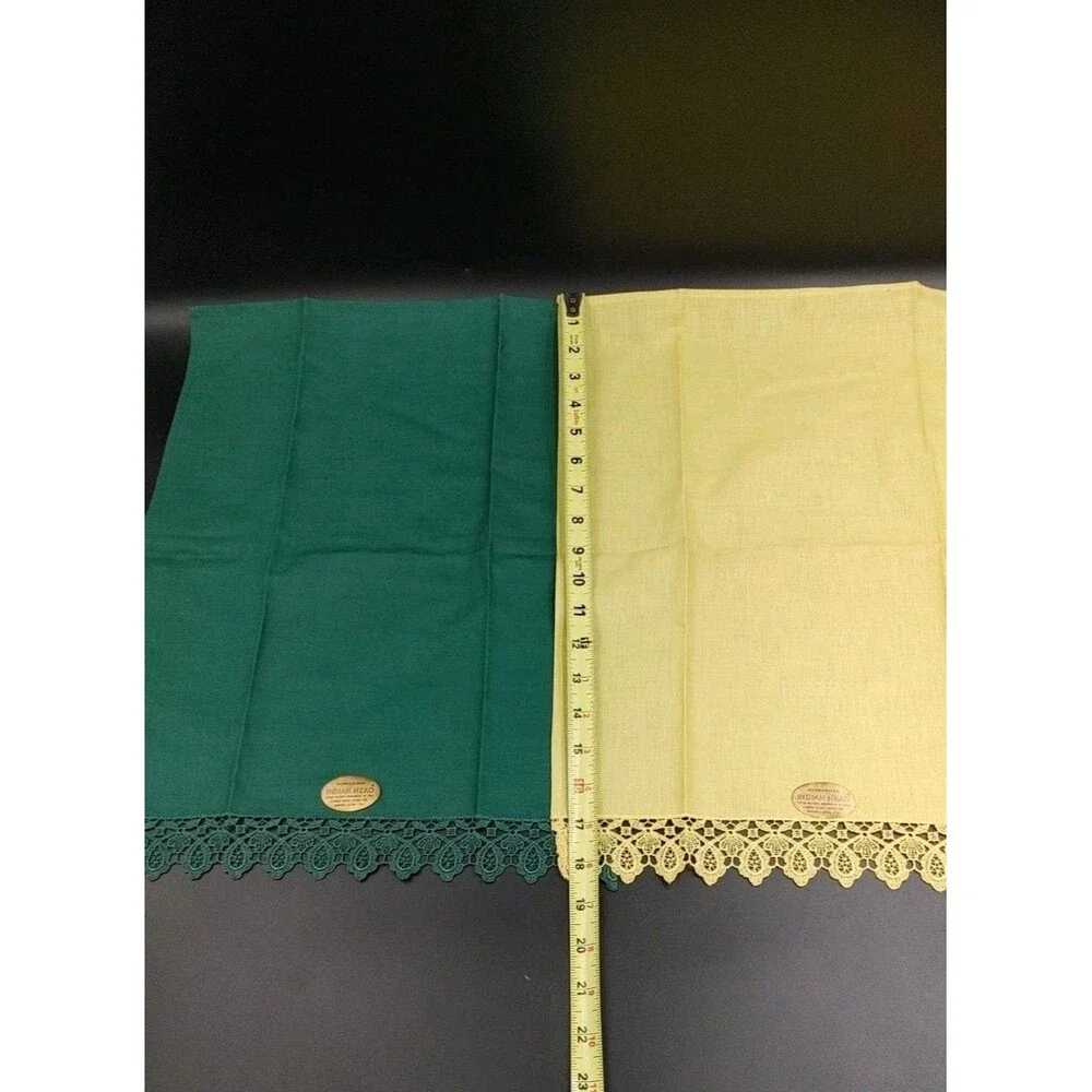 VTG New Mixed Pair 2 Indian Head Linen Napkins Green Yellow Lace Edge